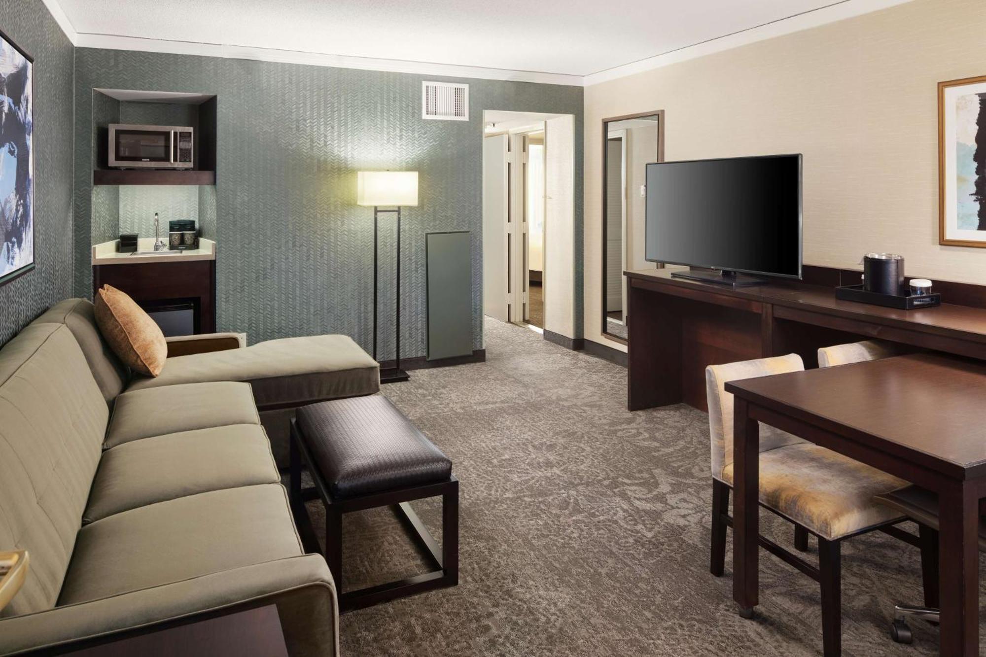 Embassy 4* Tysons Corner